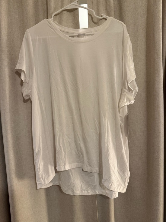 Athleta Tops - NWT Athleta White With Ease Tee Large Tall